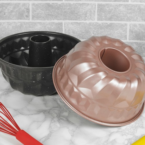 23cm round fluted non stick - fluted,